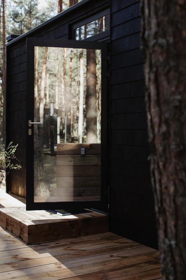 Oeoed Hoetels Laheranna Sudu- With Sauna Ihasalu Exterior foto